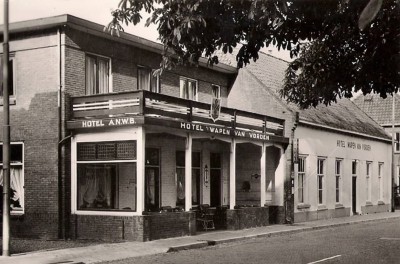 8-De-Herberg-Vorden (Vroeger Hotel-t-Wapen-van-Vorden).jpg